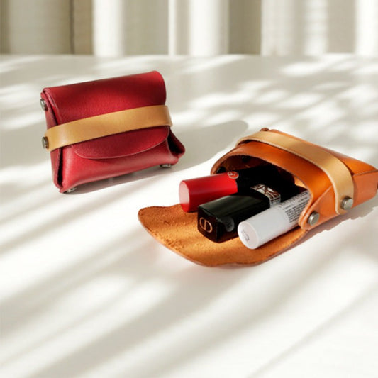 Simple Hand Travel Lipstick